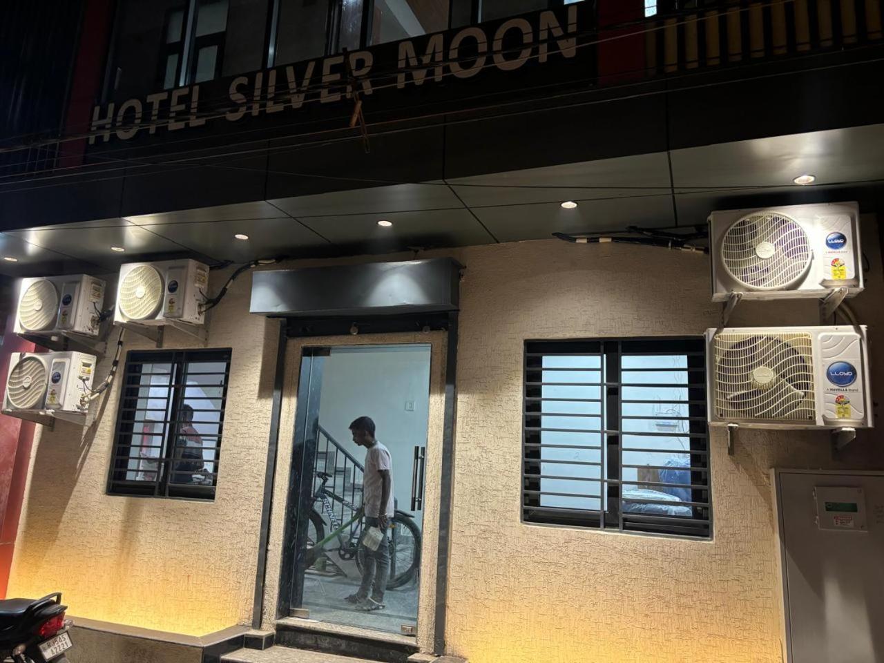 Hotel Silver Moon Jaipur Buitenkant foto